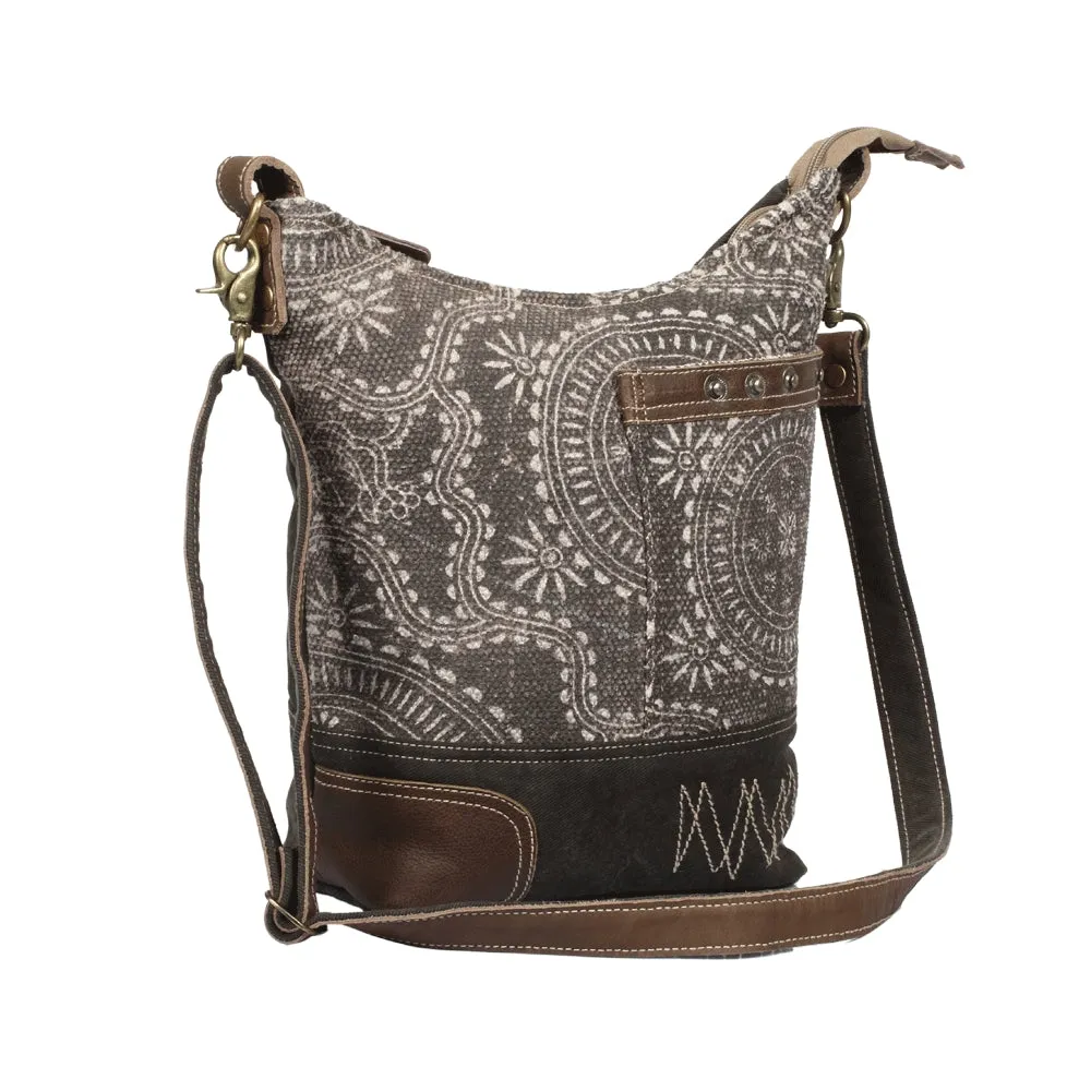 Vintage Carved Shoulder Bag sold by Myra Bag product image thumbnail 2