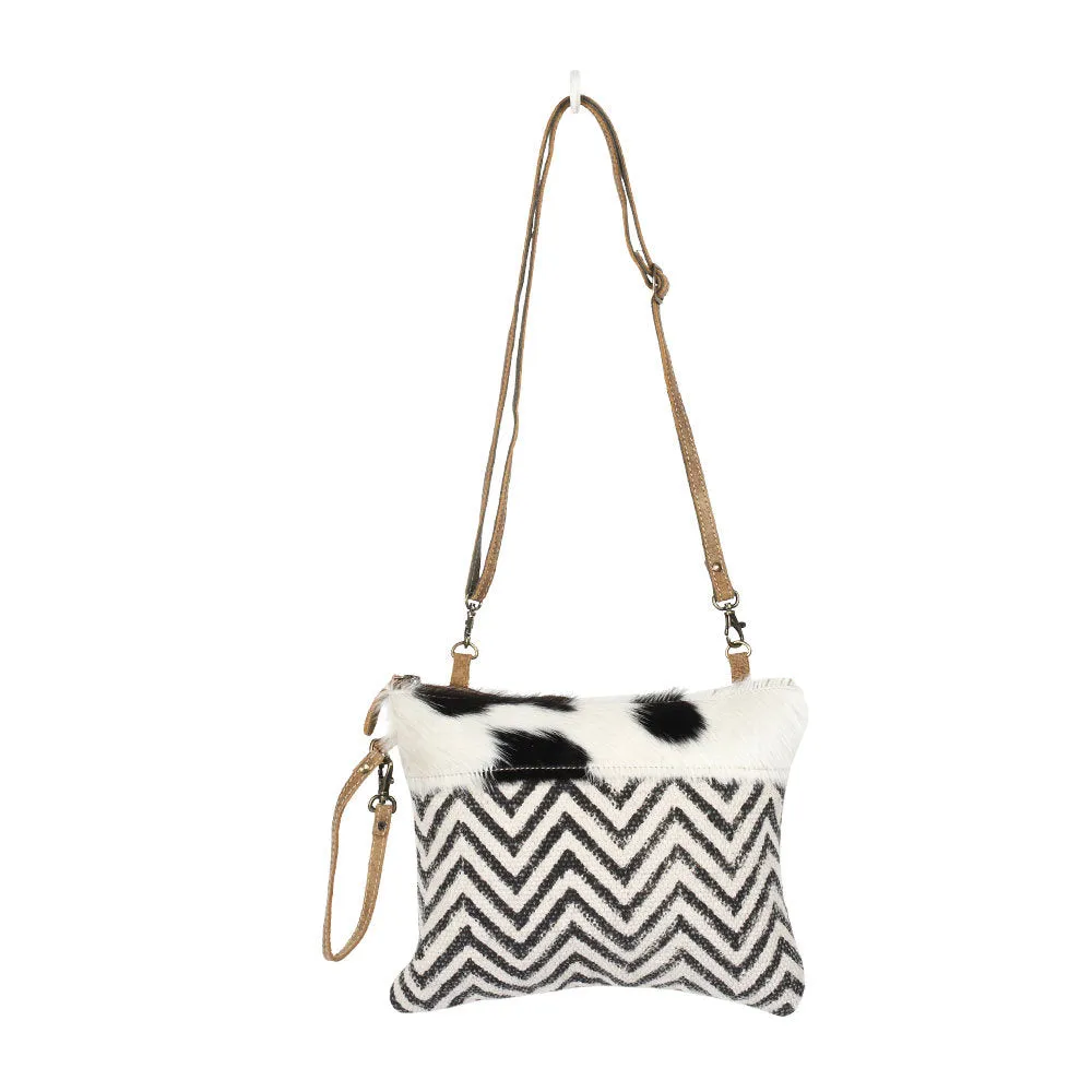 Grandiose Small & Cross Body Bag sold by Myra Bag product image thumbnail 4