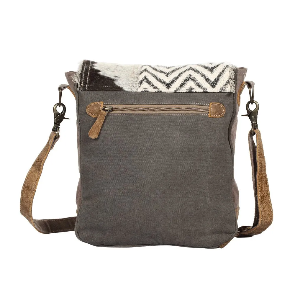Rug & Patches Design Shoulder Bag sold by Myra Bag product image thumbnail 3