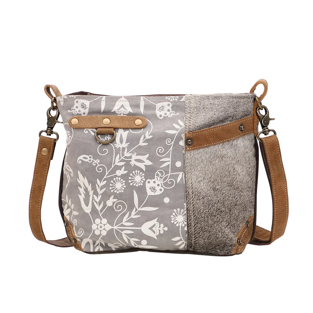Dove Shoulder Bag sold by Myra Bag product image thumbnail 3