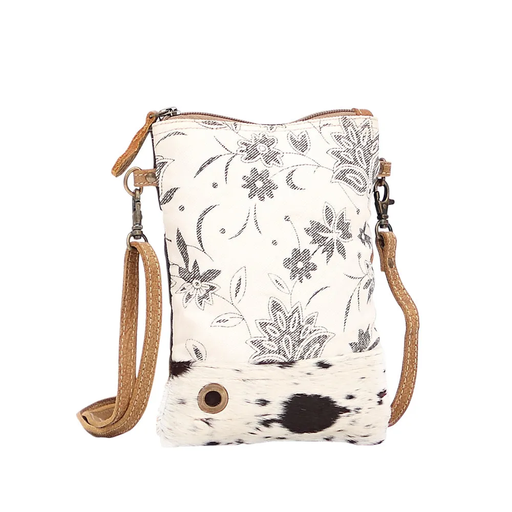 Bloom Bleach Small & Cross Body Bag sold by Myra Bag product image thumbnail 2