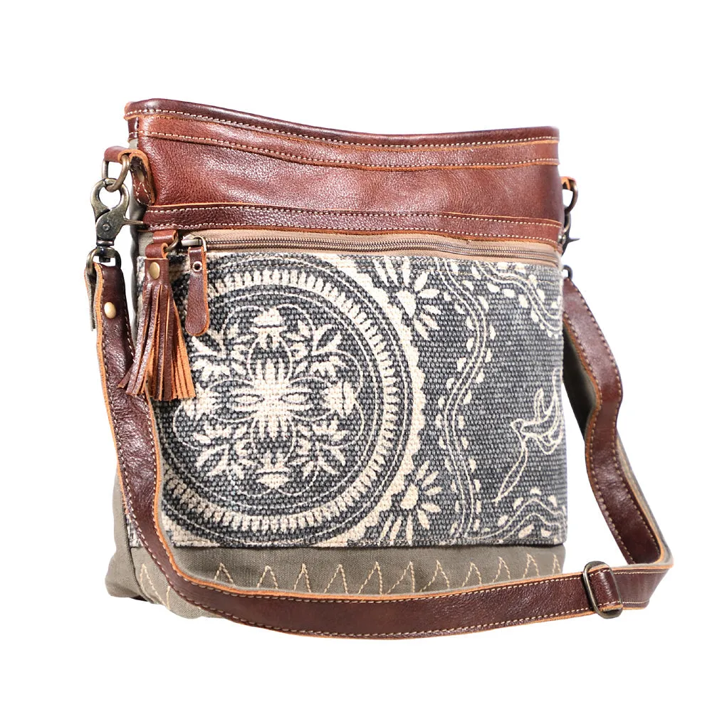 Vogue Shoulder Bag sold by Myra Bag product image thumbnail 2