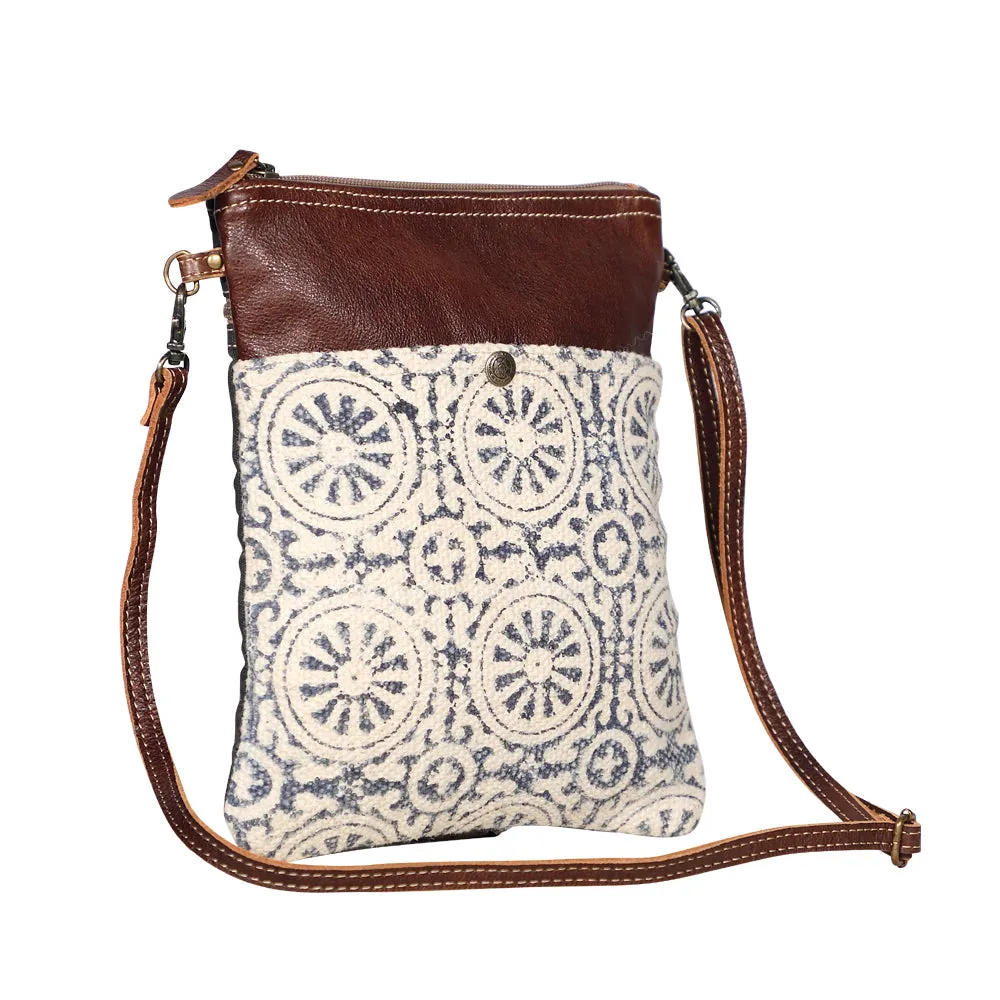 Ruggy Small & Crossbody Bag sold by Myra Bag product image thumbnail 2