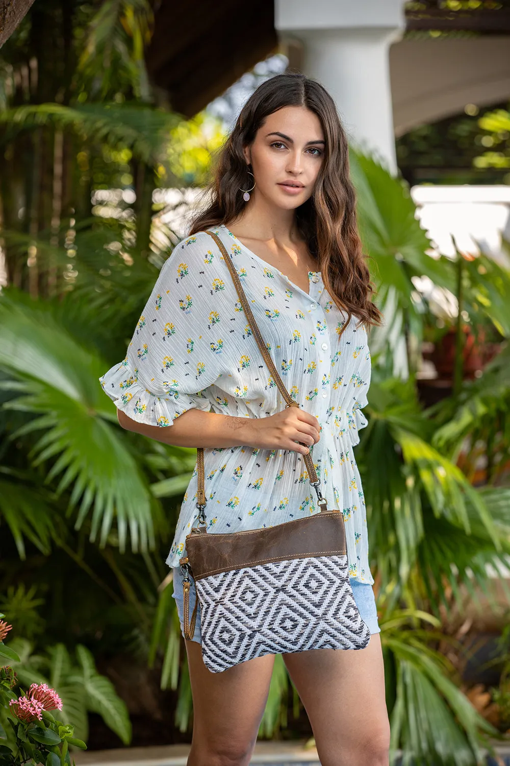 Sine Qua Non Small & Crossbody Bag sold by Myra Bag product image thumbnail 5