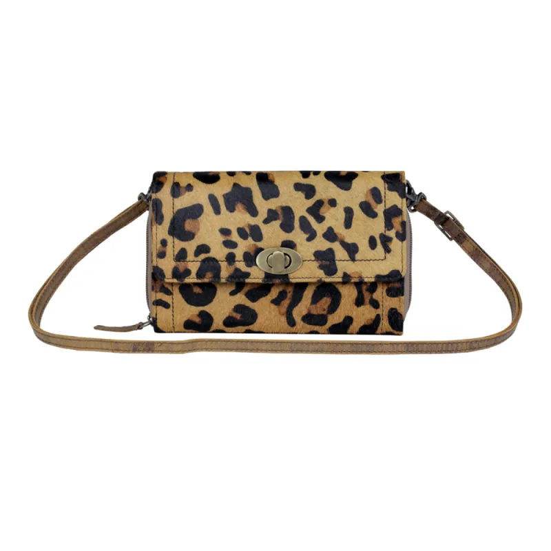 Choosy Wallet sold by Myra Bag