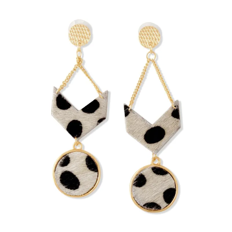 VERSAILLES EARRING sold by Myra Bag