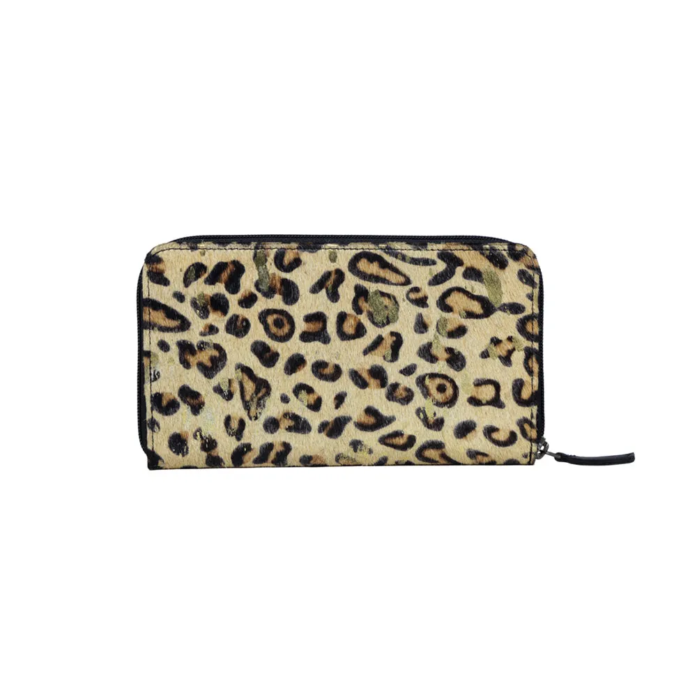 Trigger Wallet sold by Myra Bag product image thumbnail 3