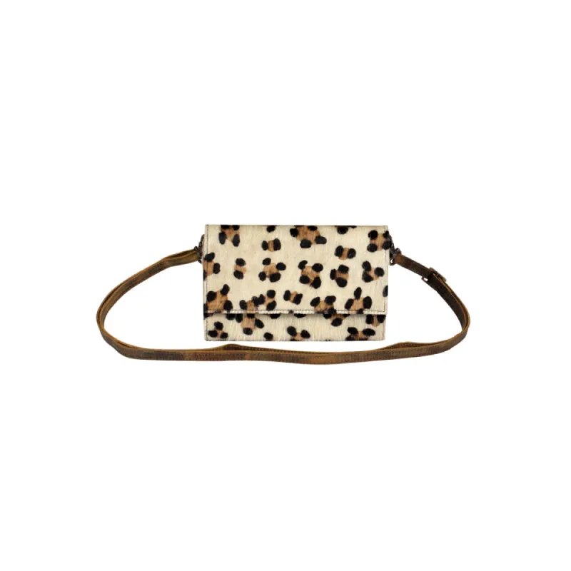 Flovy Wallet sold by Myra Bag