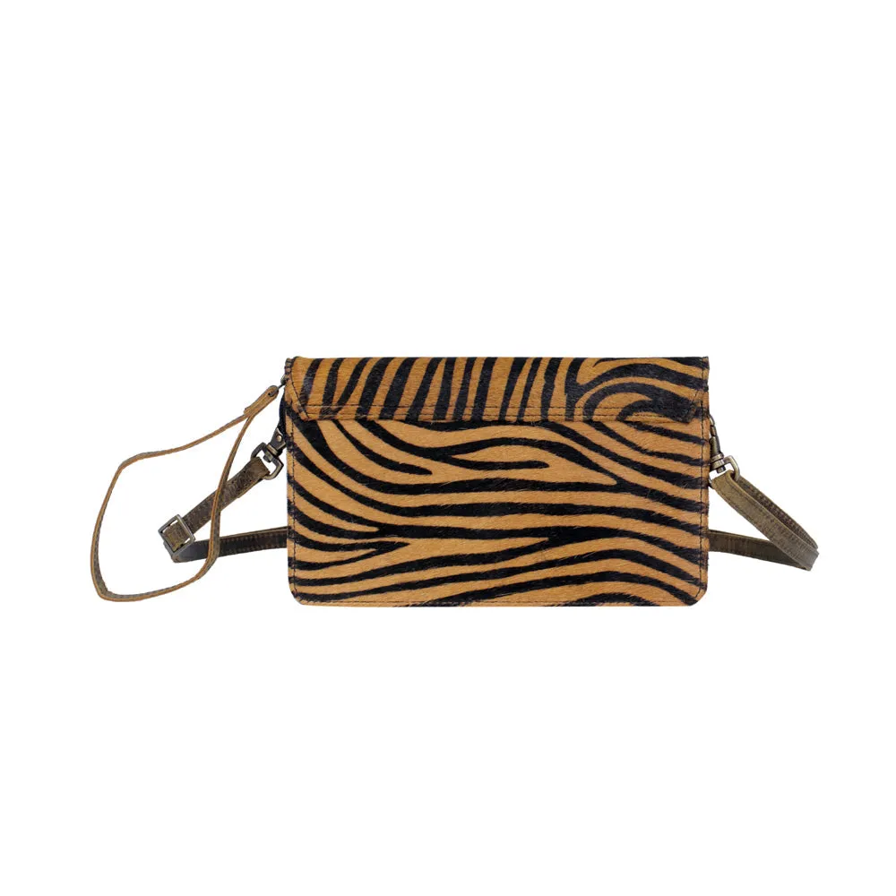 Wavy Wallet sold by Myra Bag product image thumbnail 3