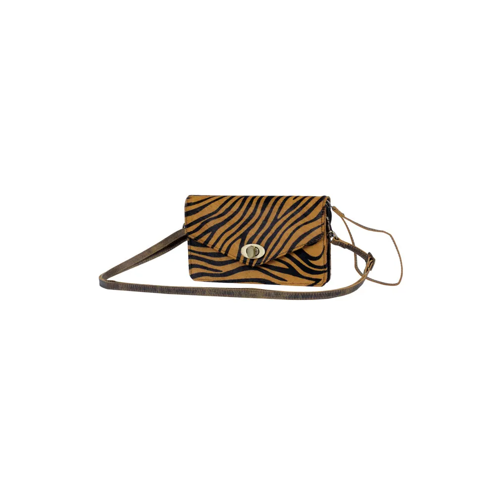 Wavy Wallet sold by Myra Bag product image thumbnail 2