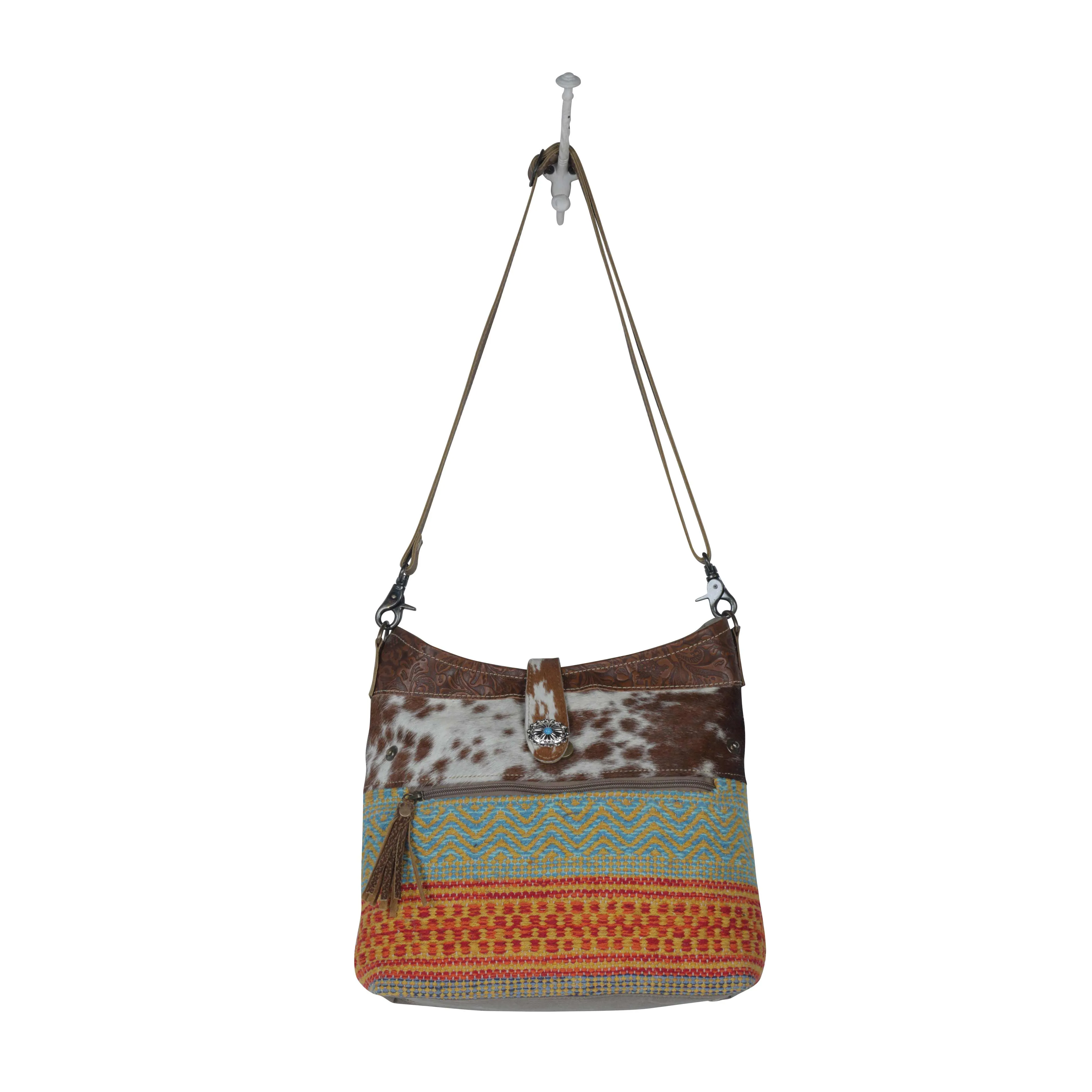 Immaculate Fields Shoulder Bag sold by Myra Bag product image thumbnail 4
