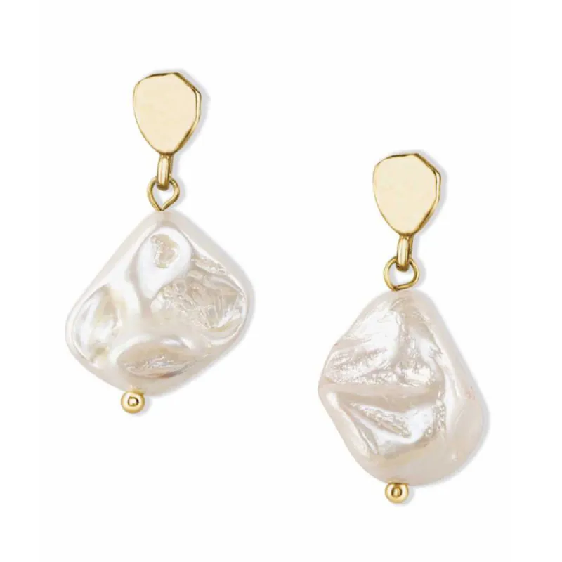 Glitzy Earring sold by Myra Bag