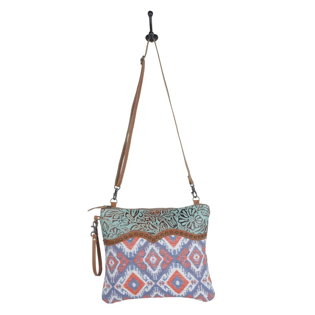 Innsaei Small & Crossbody bag sold by Myra Bag product image thumbnail 4