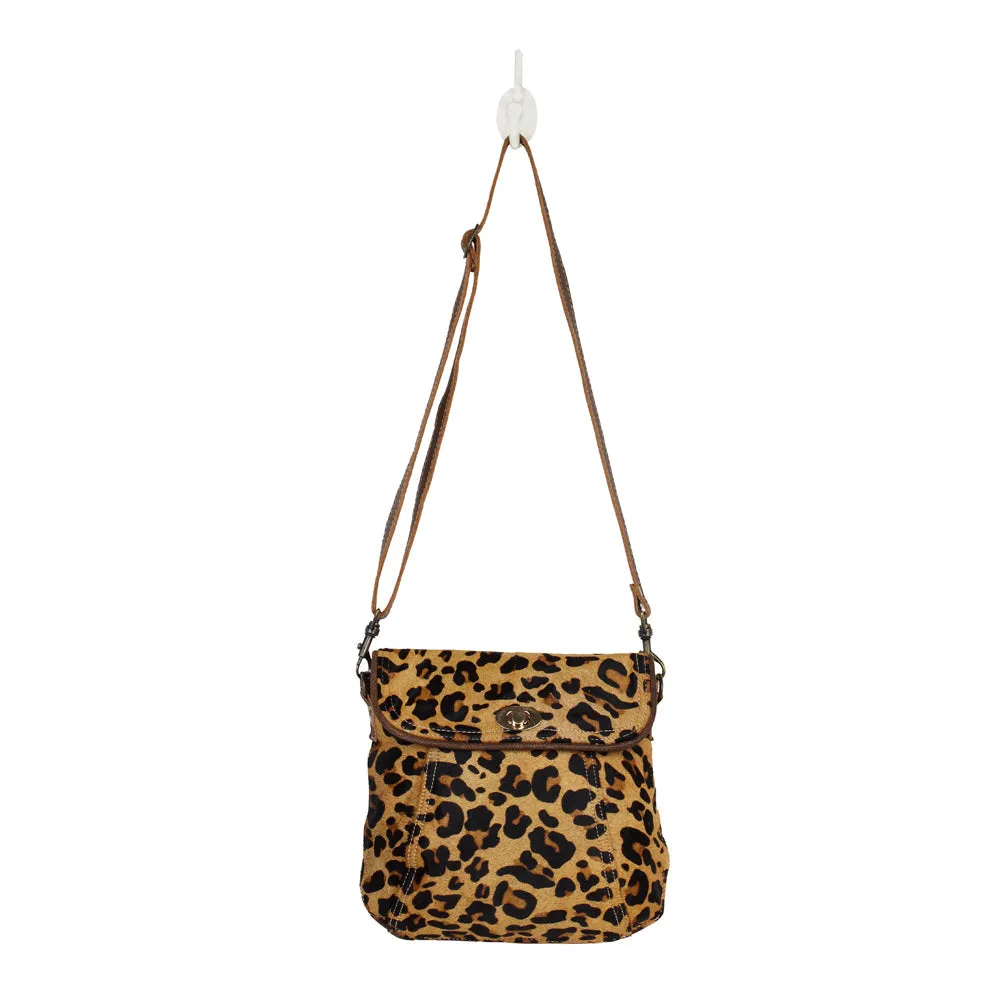 BULLSEYE LEATHER AND HAIRON BAG sold by Myra Bag product image thumbnail 3