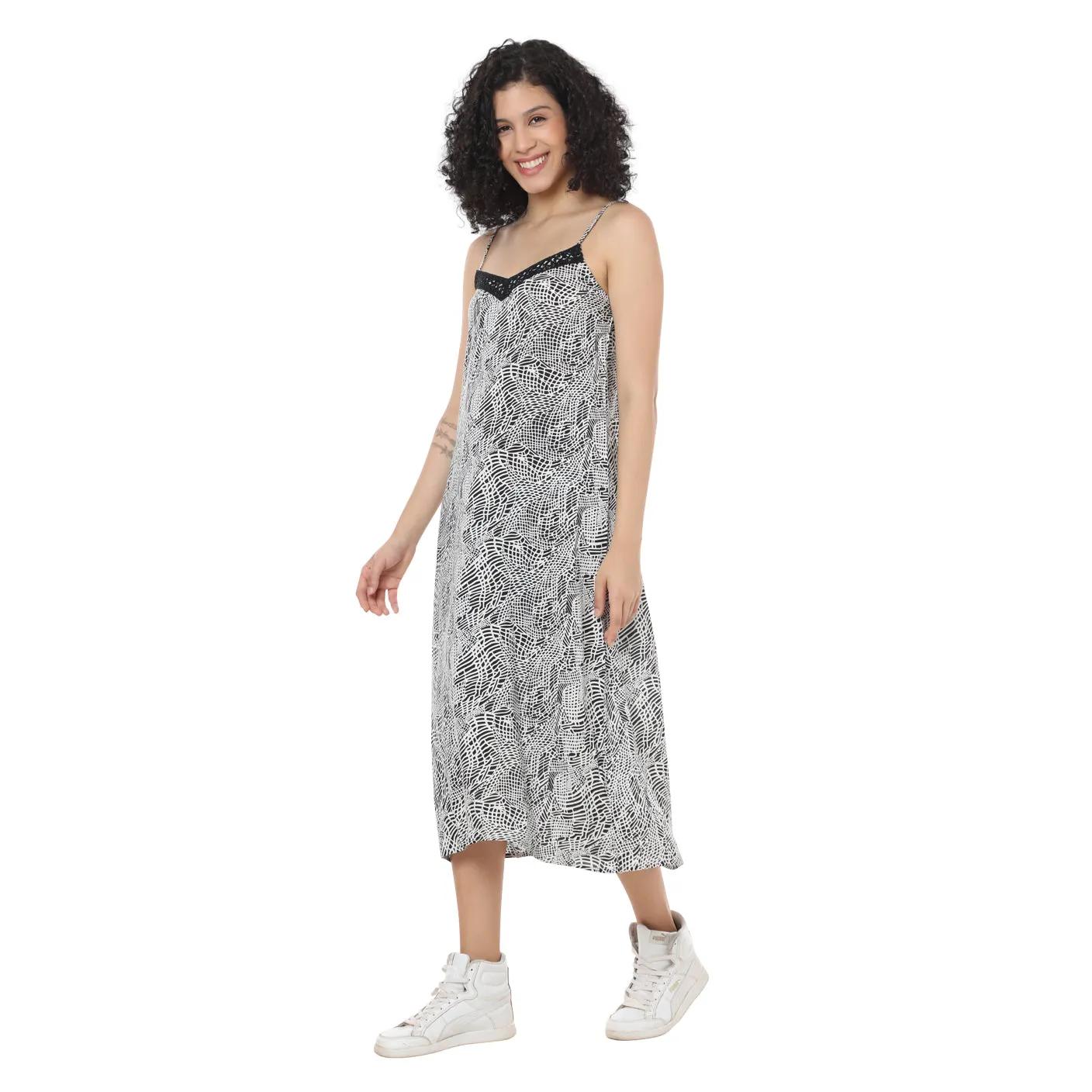 HEARTTHROB DRESS sold by Myra Bag product image thumbnail 2