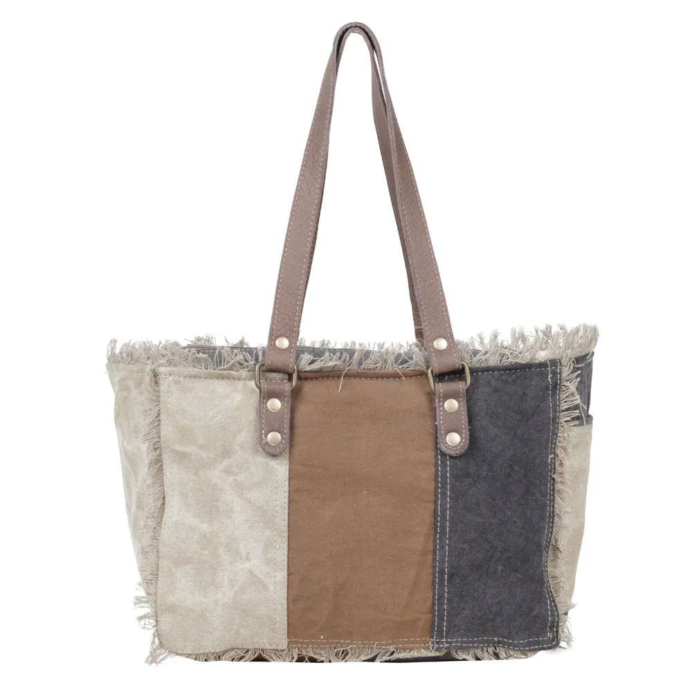 Resplendent Small & Crossbody Bag sold by Myra Bag product image thumbnail 3