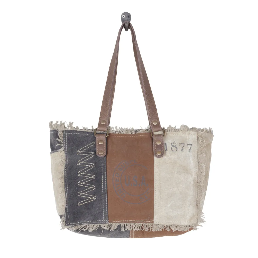 Resplendent Small & Crossbody Bag sold by Myra Bag product image thumbnail 4
