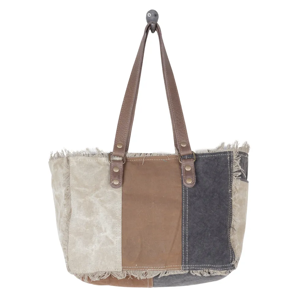 Resplendent Small & Crossbody Bag sold by Myra Bag product image thumbnail 5