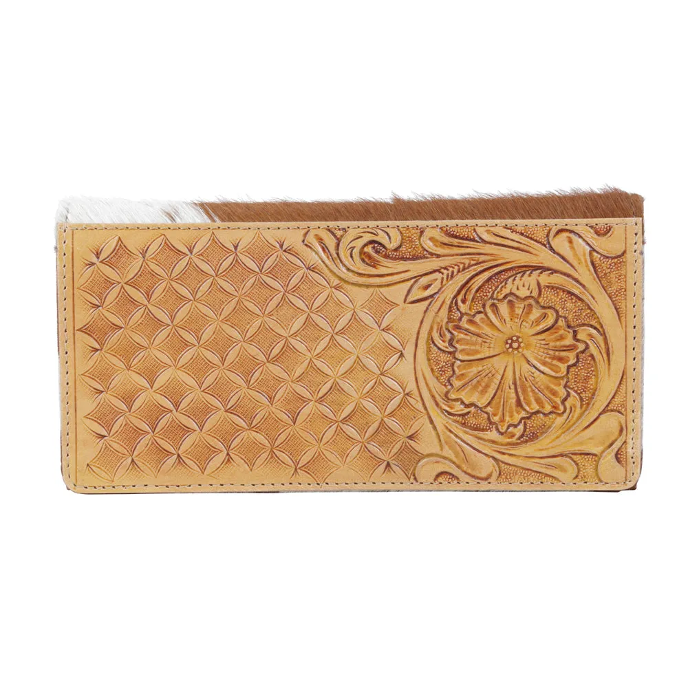 L’atiste wallet sold by Myra Bag