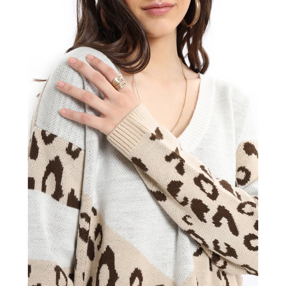 Alphabets Sweater SMALL sold by Myra Bag product image thumbnail 3