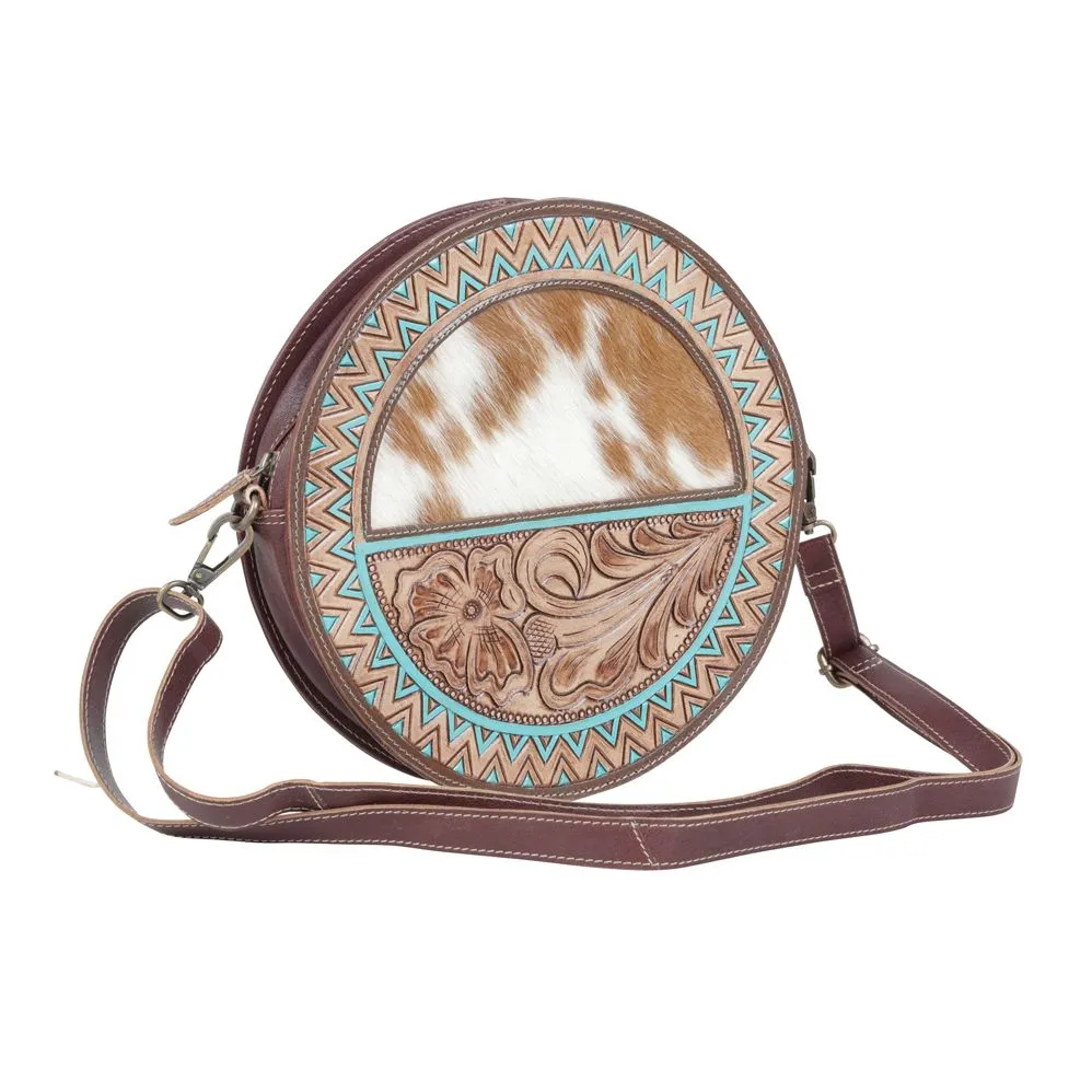 Nebulous Round Bag sold by Myra Bag product image thumbnail 2