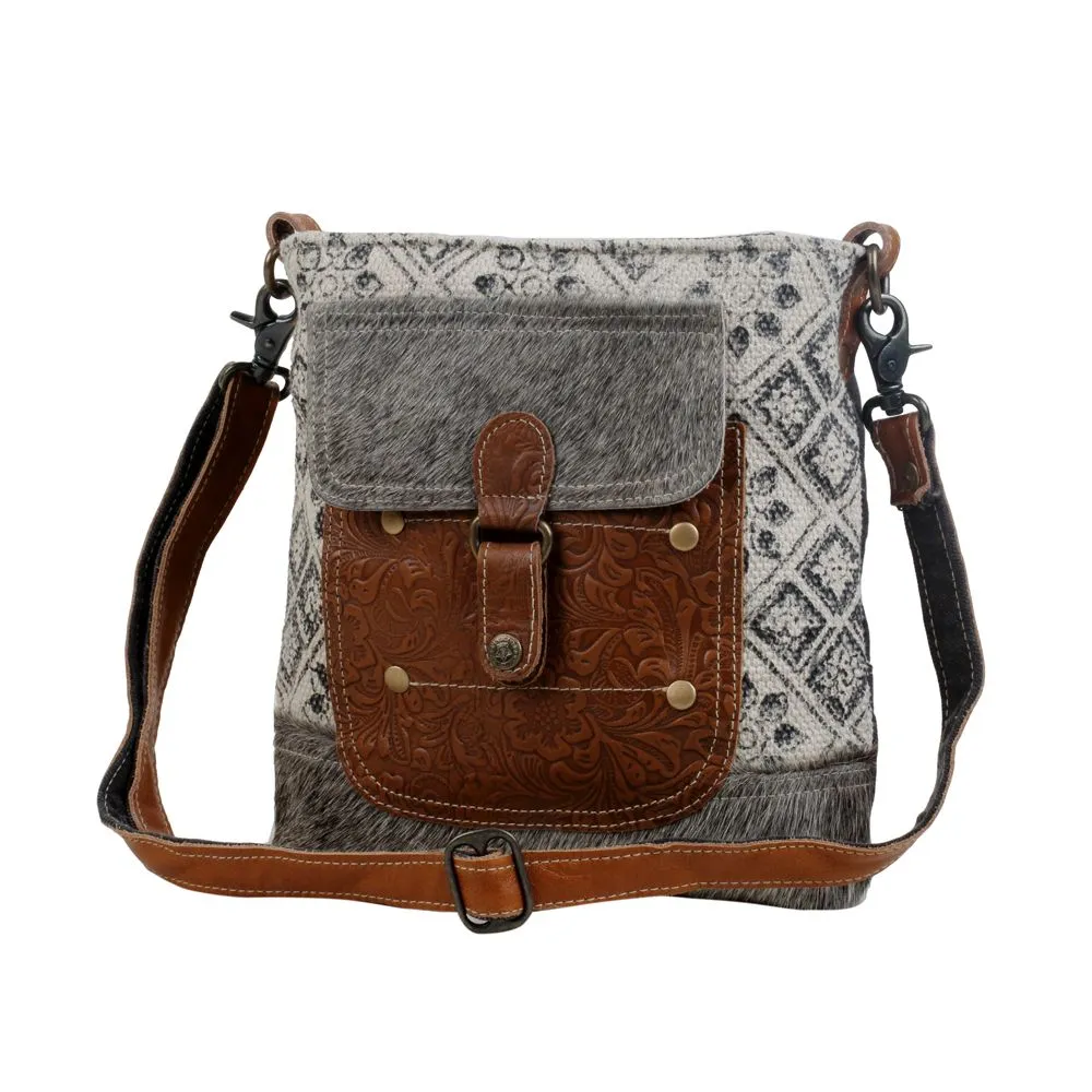 Perfect Mania Shoulder Bag sold by Myra Bag product image thumbnail 2