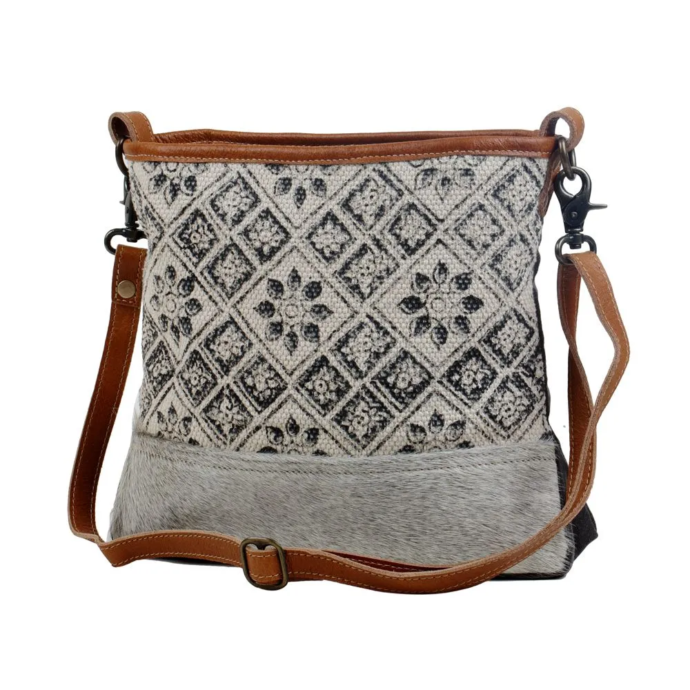 Tessellated Shoulder Bag sold by Myra Bag product image thumbnail 2