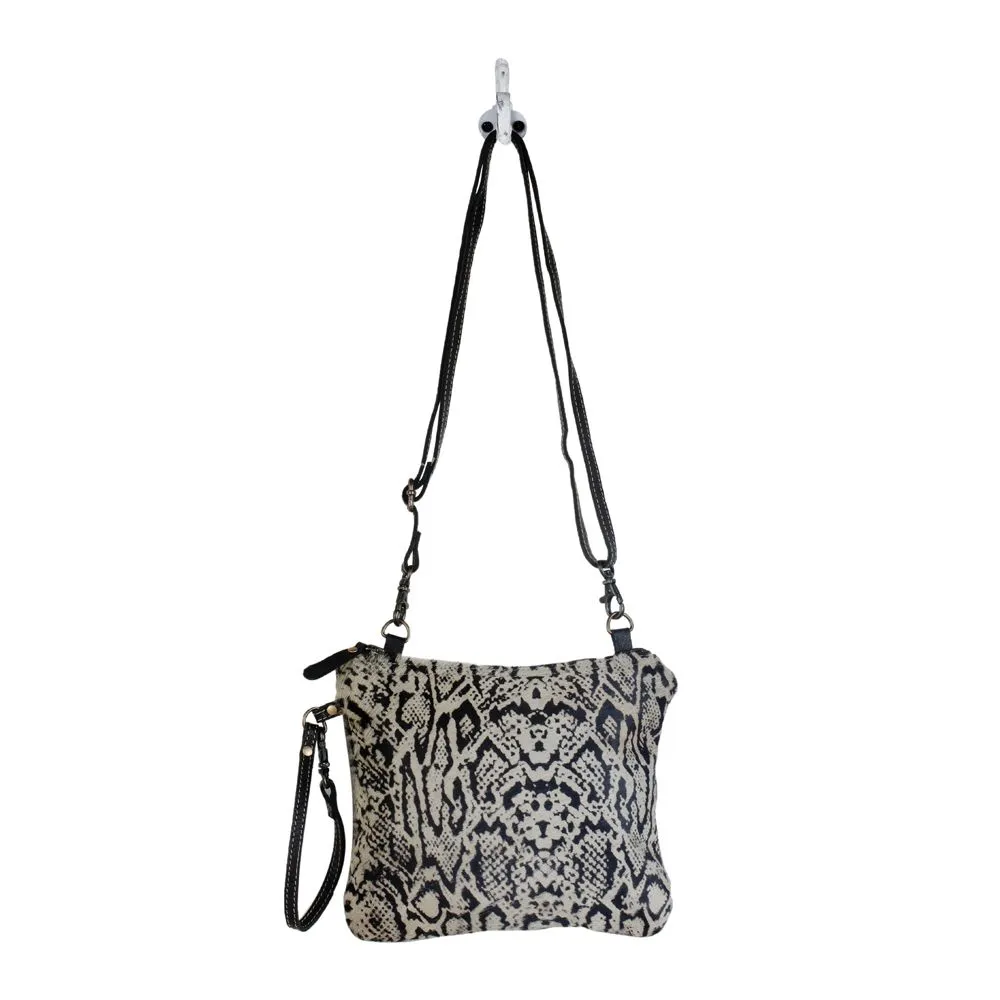 Fun Loving Hairon Bag sold by Myra Bag product image thumbnail 4