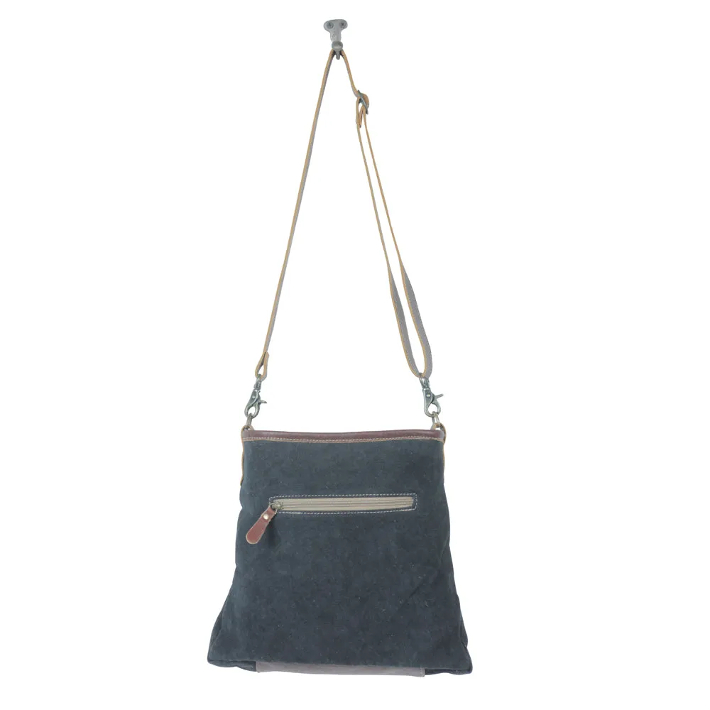 Kingly Shoulder Bag sold by Myra Bag product image thumbnail 5