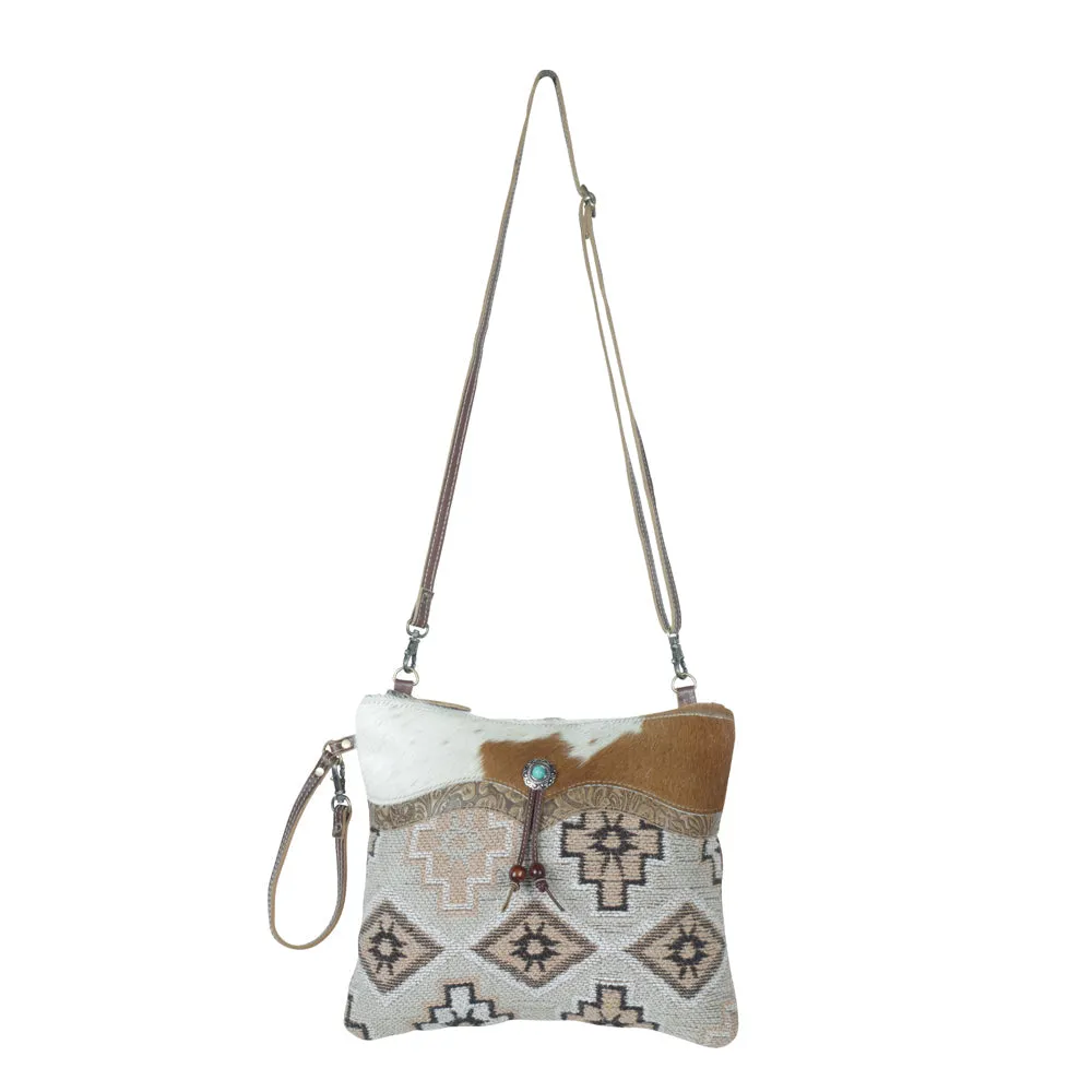 Xyst Small & Crossbody Bag sold by Myra Bag product image thumbnail 4