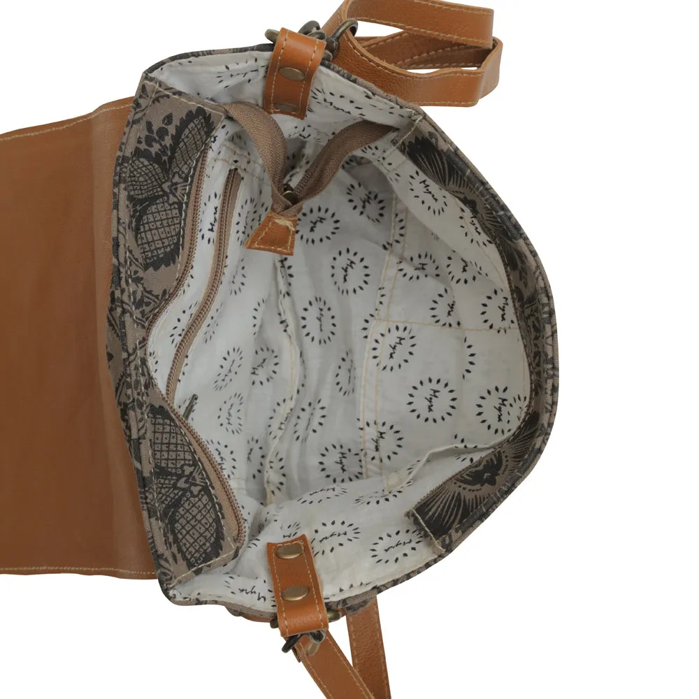 Excellence Shoulder Bag sold by Myra Bag product image thumbnail 5