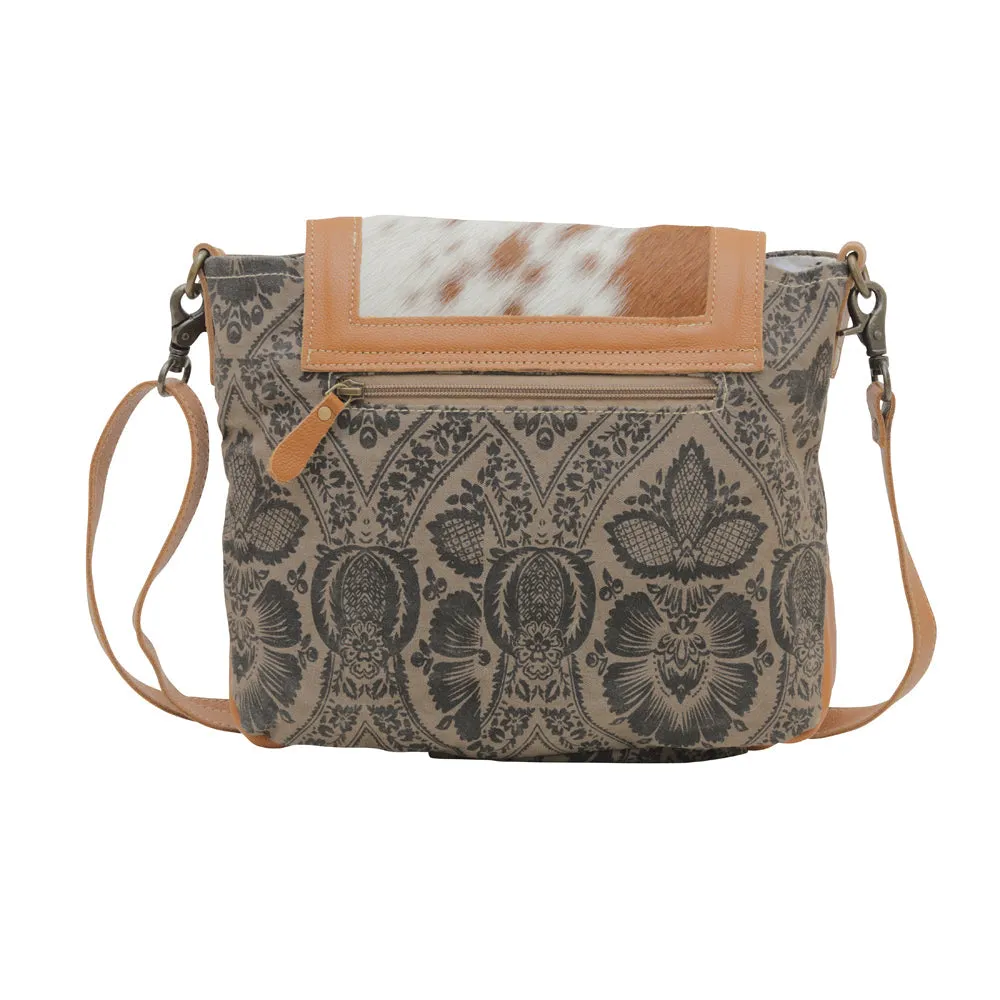 Excellence Shoulder Bag sold by Myra Bag product image thumbnail 2