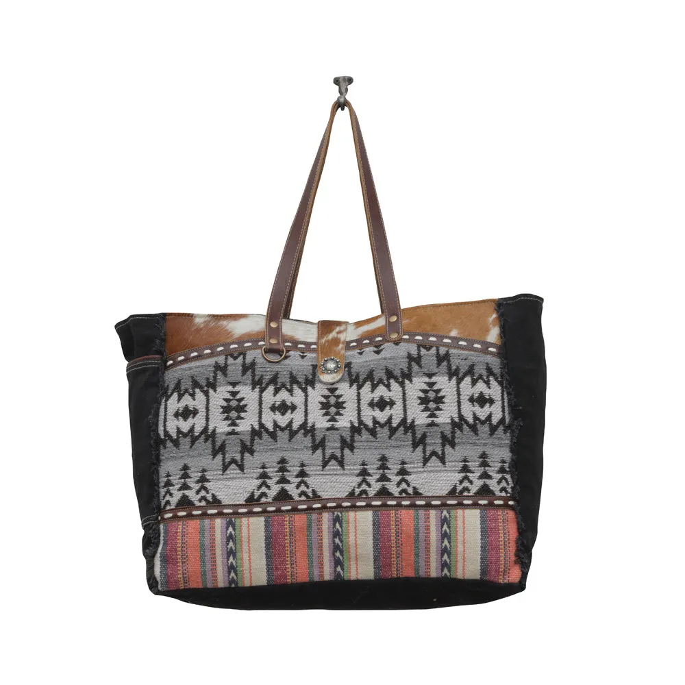 Aburnee Weekender Bag sold by Myra Bag product image thumbnail 4