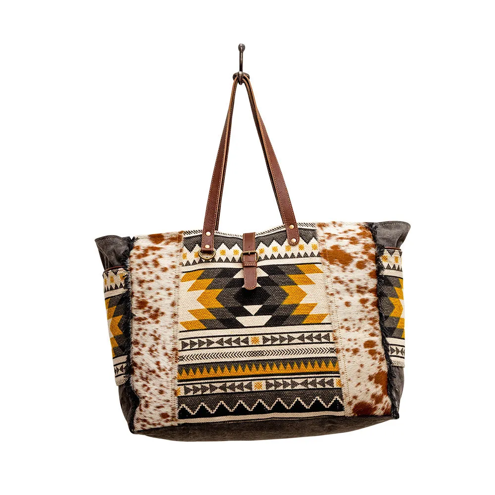 Trilang Weekender Bag sold by Myra Bag product image thumbnail 4