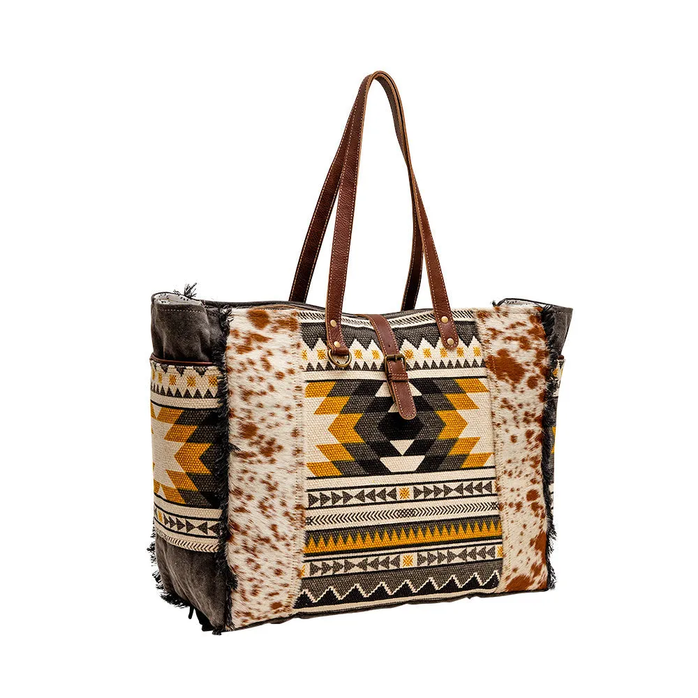 Trilang Weekender Bag sold by Myra Bag product image thumbnail 2
