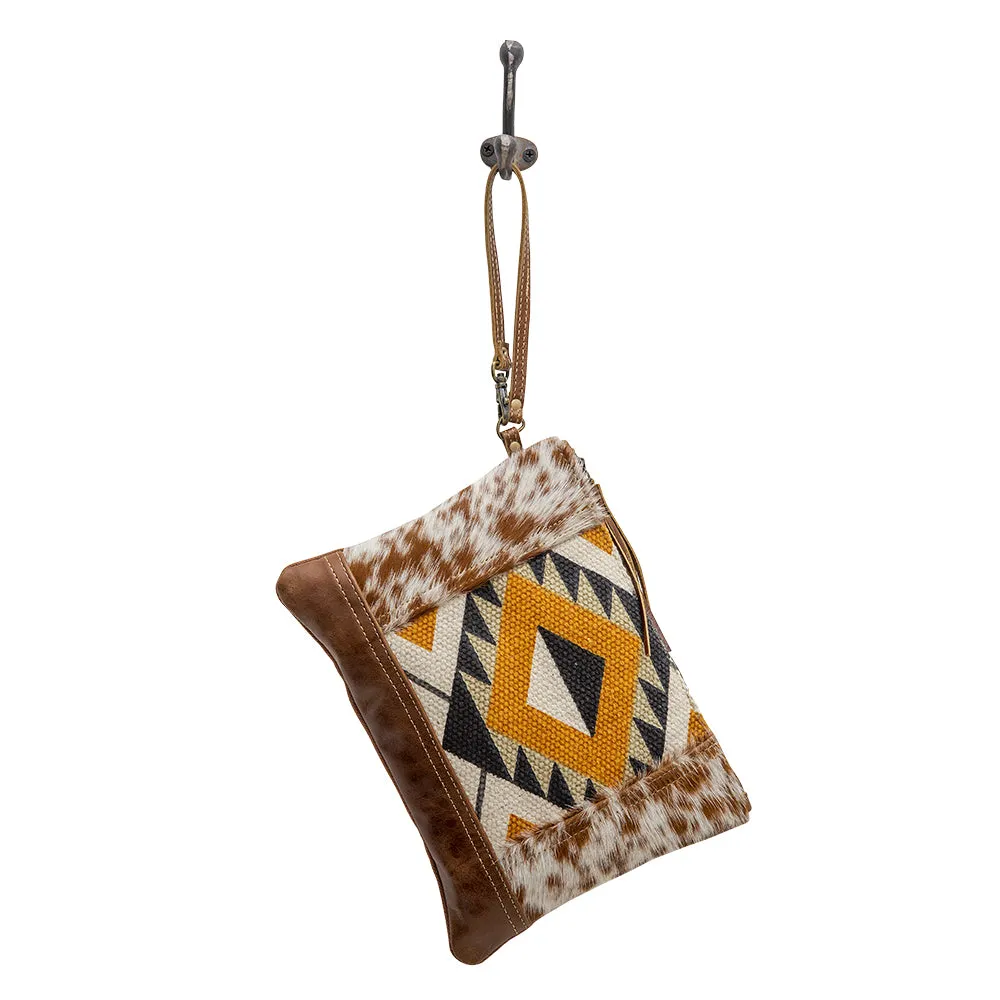 Congo Pouch sold by Myra Bag product image thumbnail 4