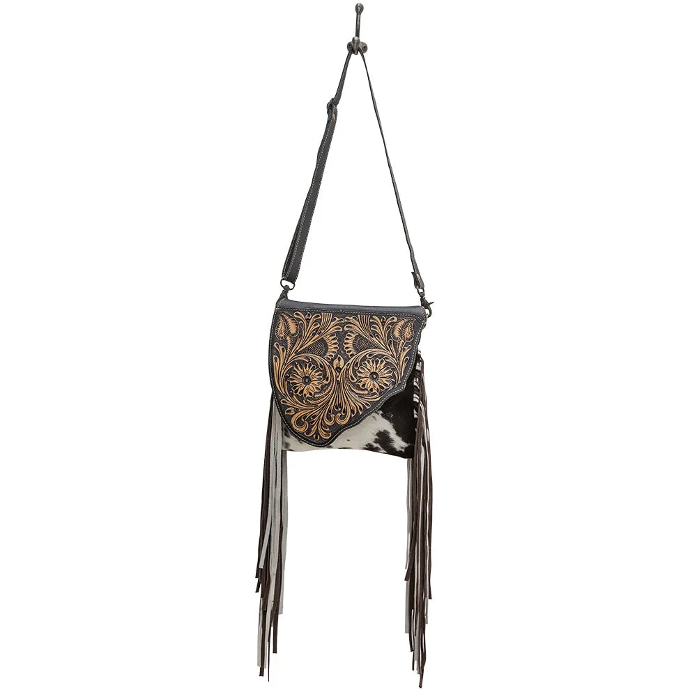 Bagon Concealed Carry Bag sold by Myra Bag product image thumbnail 4