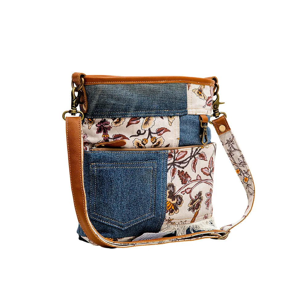Traverse Shoulder Bag sold by Myra Bag product image thumbnail 2