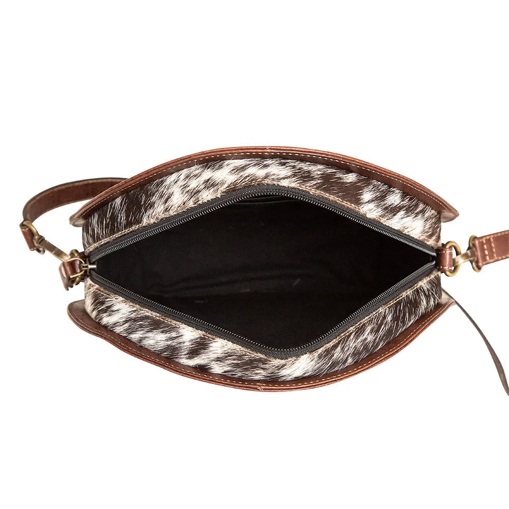 Nirvana Round Bag sold by Myra Bag product image thumbnail 4