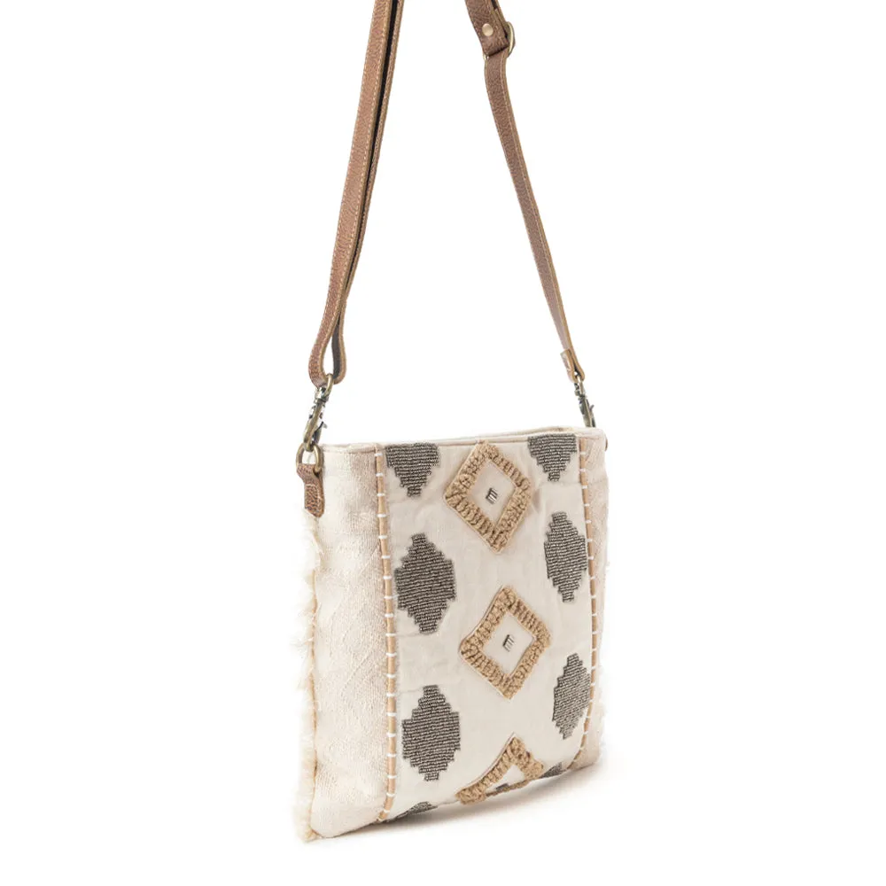 Desert Diamond Shoulder Bag sold by Myra Bag product image thumbnail 2