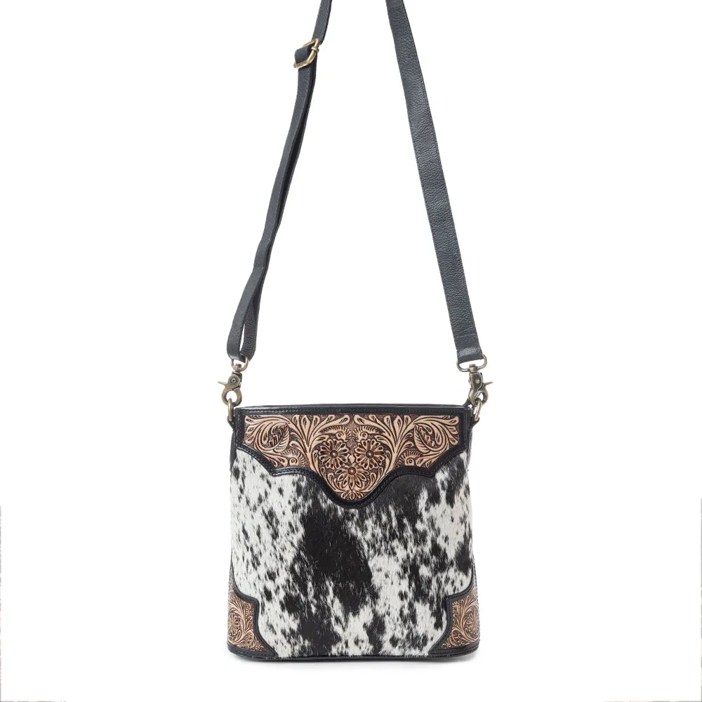 Glorious Rangelands Crossbody Bag In Black And White sold by Myra Bag product image thumbnail 2