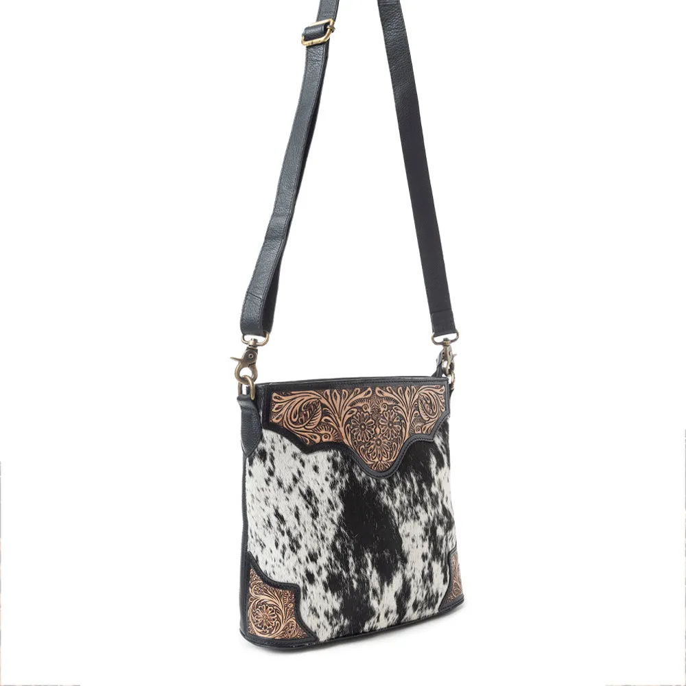 Glorious Rangelands Crossbody Bag In Black And White sold by Myra Bag product image thumbnail 3