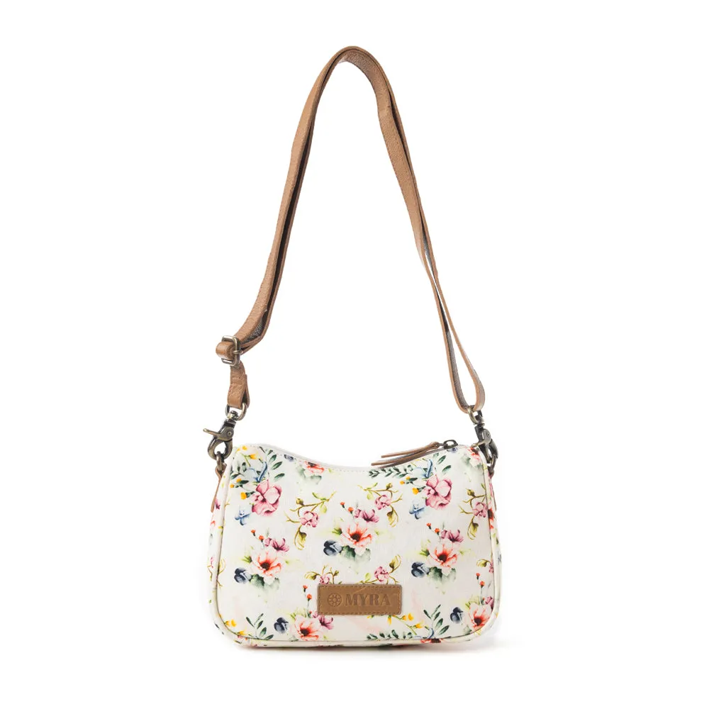 Cottage Rose Crossbody Bag In Off White sold by Myra Bag product image thumbnail 4