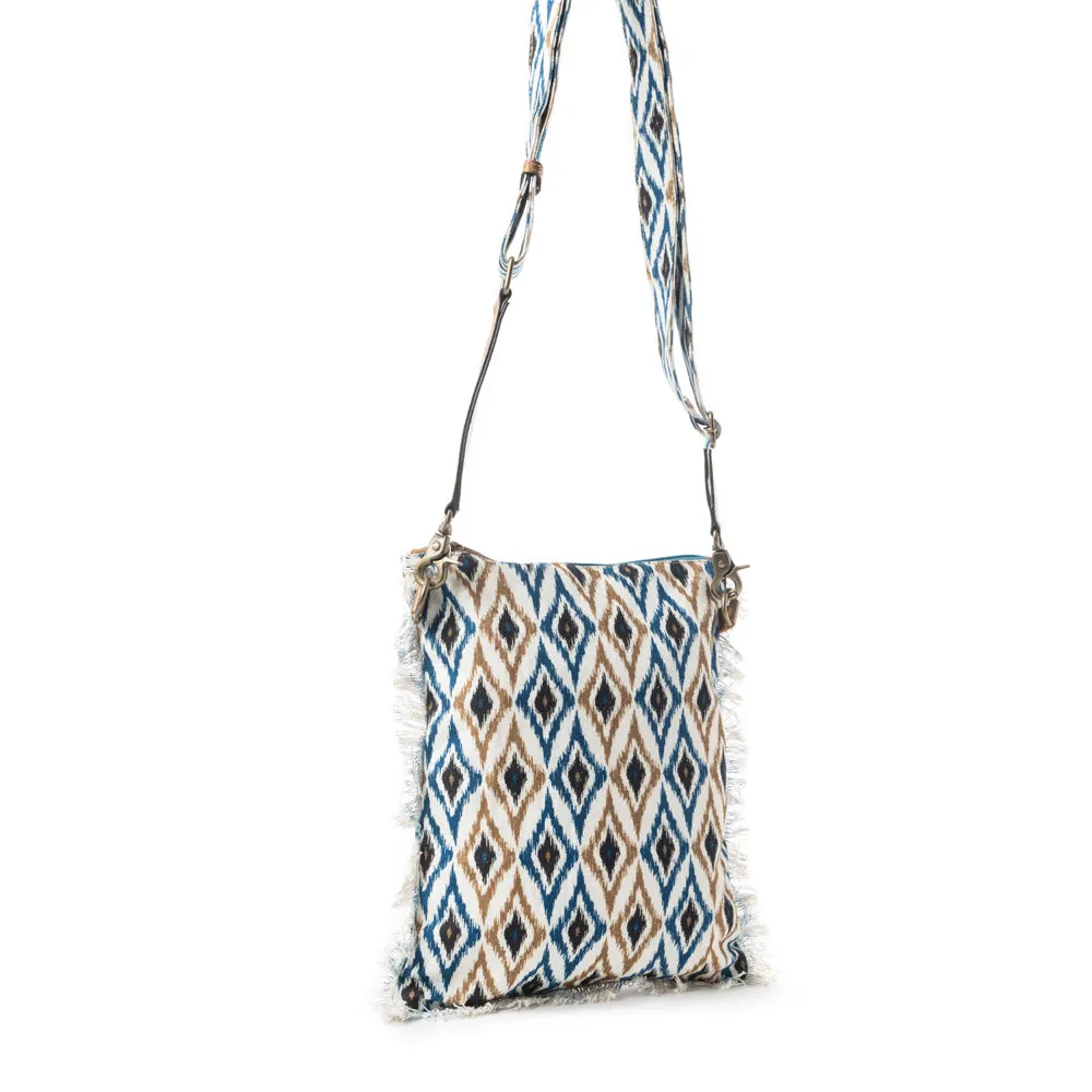 Beautiful Tapestry Crossbody Bag In Blue sold by Myra Bag product image thumbnail 5
