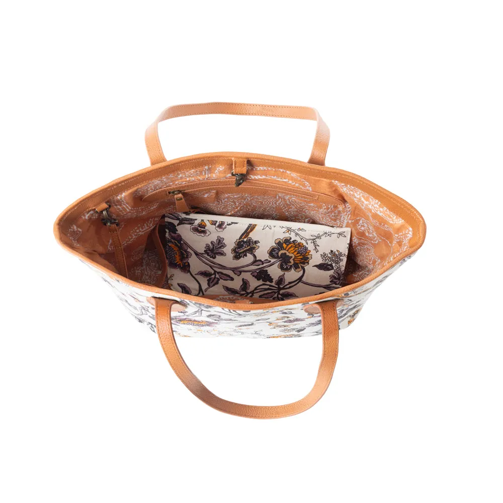 Follow Paradise Tote Bag In Black sold by Myra Bag product image thumbnail 4