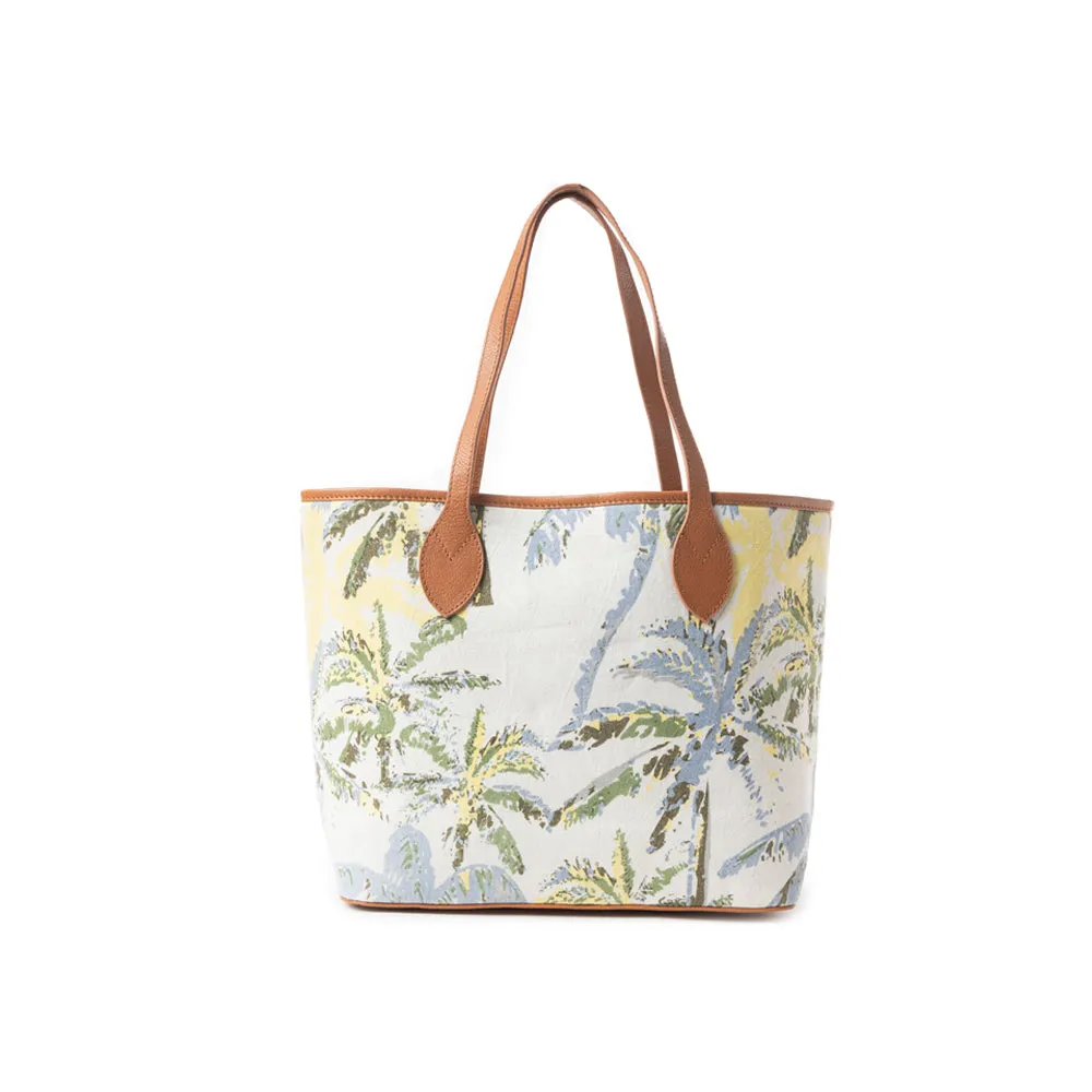 Follow Paradise Tote Bag In Off White sold by Myra Bag product image thumbnail 2