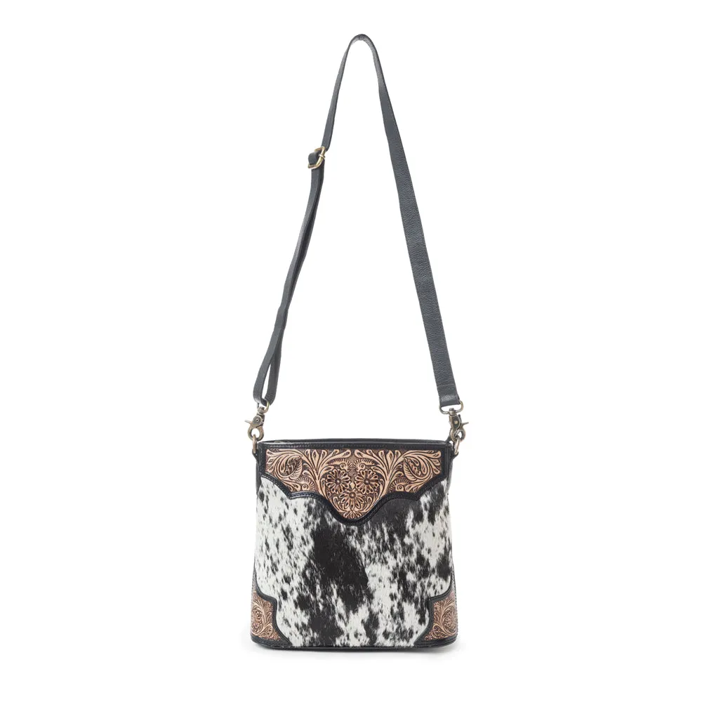 Glorious Rangelands Crossbody Bag In Black And White sold by Myra Bag product image thumbnail 5