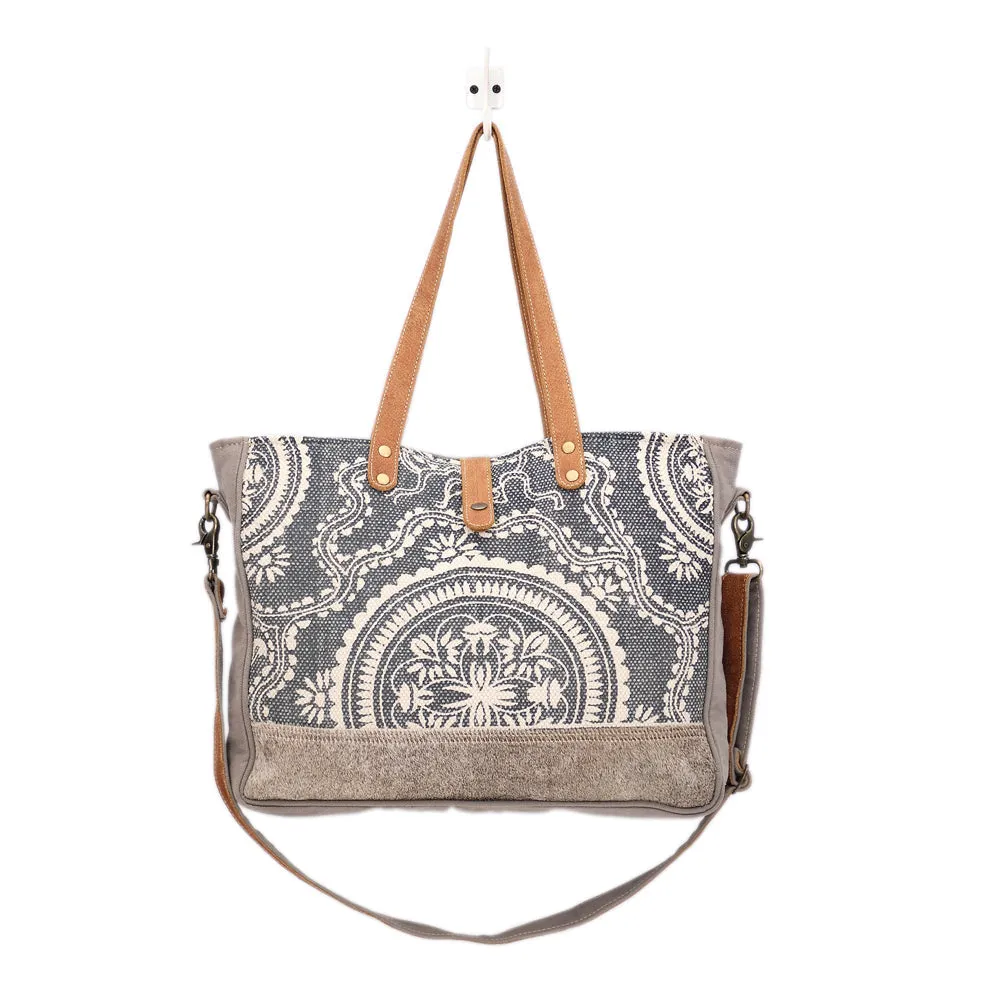 Abridge Weekender Bag sold by Myra Bag product image thumbnail 5
