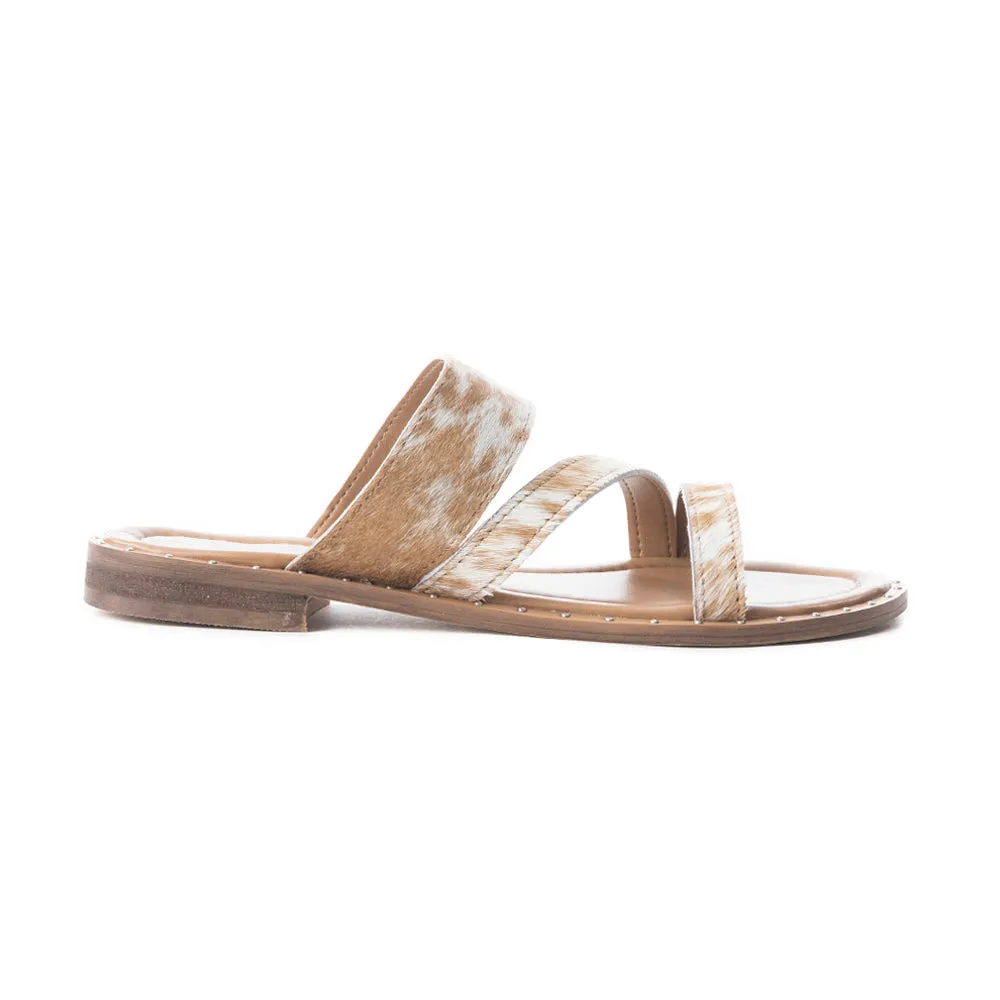 Ranch Ridge Slides In Brown & White sold by Myra Bag