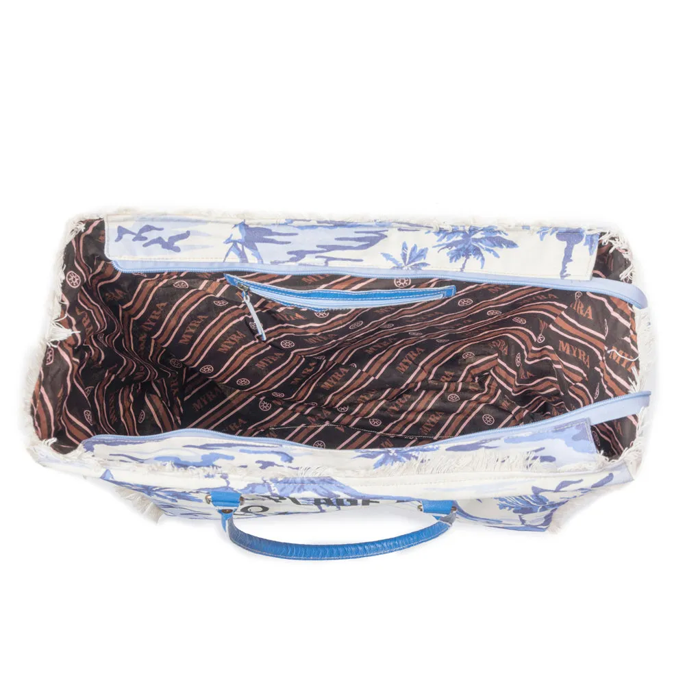 Saint Tropez Weekender Bag In Blue & White sold by Myra Bag product image thumbnail 4